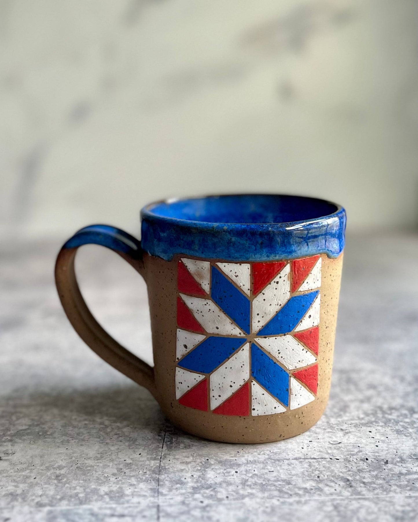MUGS - PATRIOTIC STAR BARN QUILT