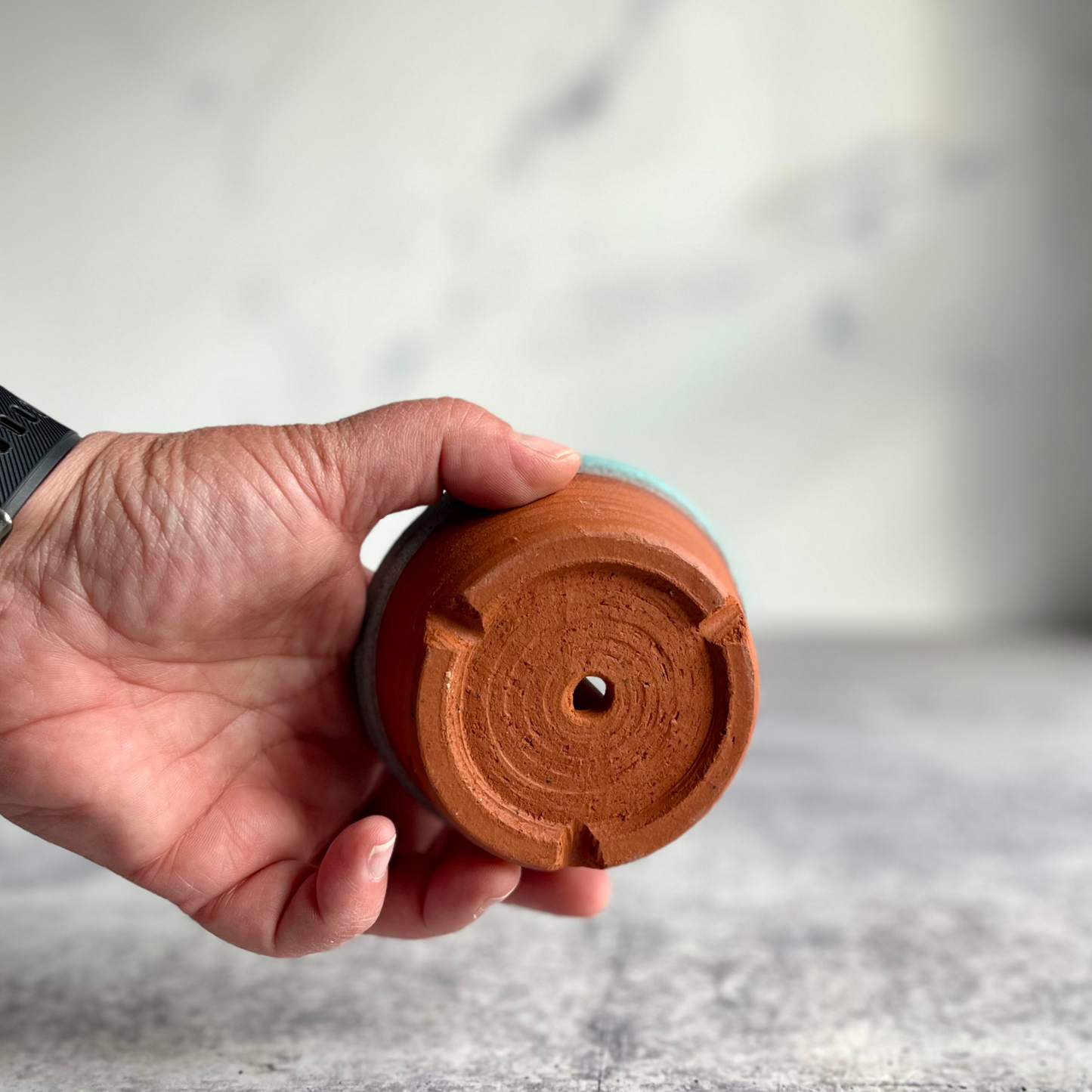 PLANTERS - 3 1/2" Ceramic Round with Drainage Hole