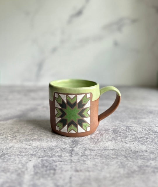 MUGS - FARMER BARN QUILT